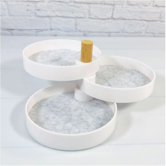 The 2 Bandits White 3 Tiered Catchall Jewelry Tray NIB - Picture 1 of 4